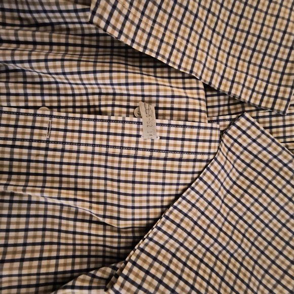 Dockers/Club Room Men's Shirts - Checked - (2-shirts) - Picture 3 of 9